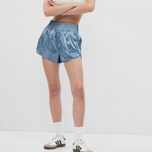GAP GapFit HIGH RISE RUNNING SHORTS, size medium, metallic blue (NWT)